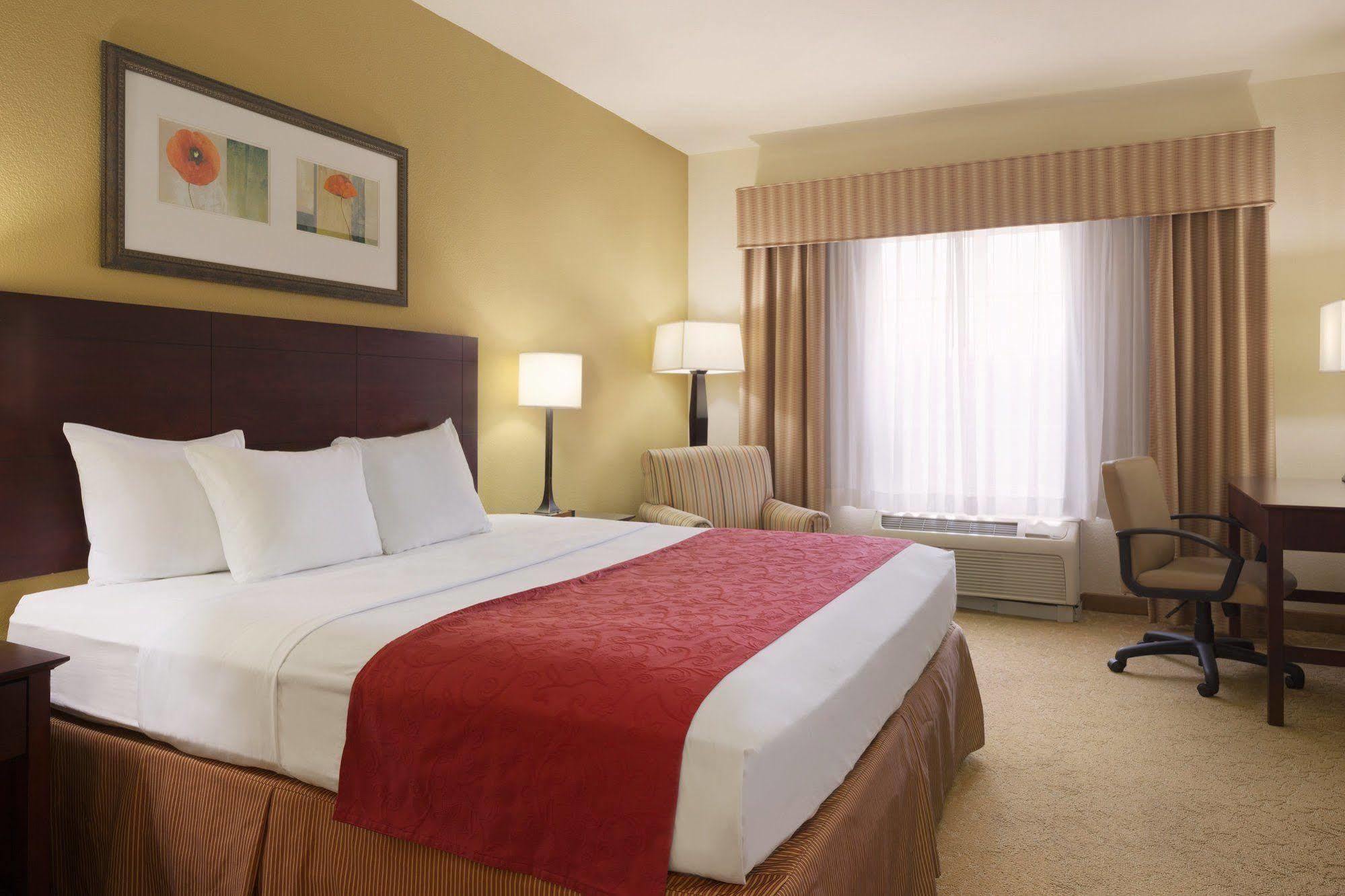 פורט וונטוורת' Country Inn & Suites By Radisson, Savannah I-95 North, Ga מראה חיצוני תמונה