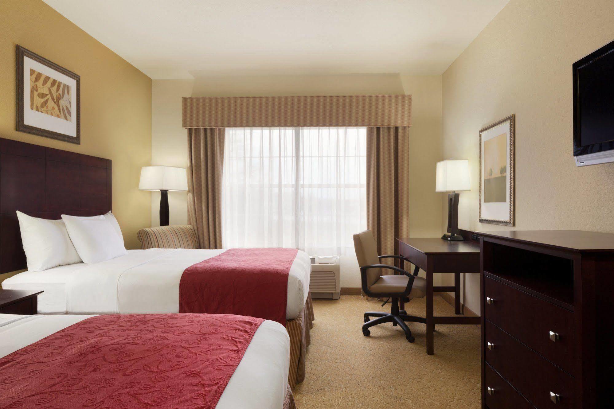 פורט וונטוורת' Country Inn & Suites By Radisson, Savannah I-95 North, Ga מראה חיצוני תמונה